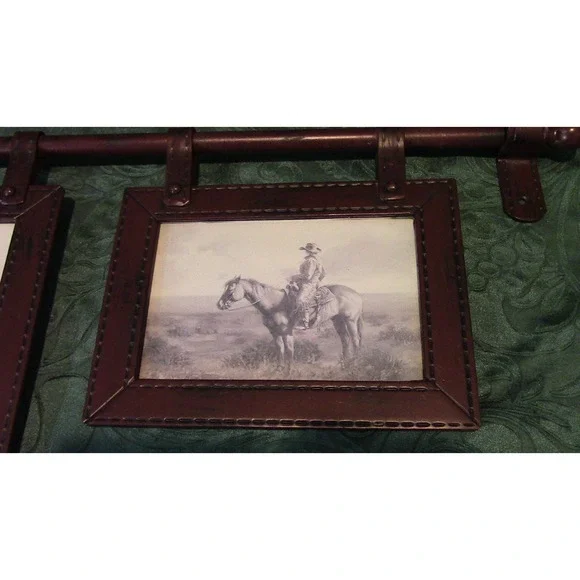 SOLD!!!Three Western-themed pictures on wrought-iron hanging rod - Picture 5 of 6